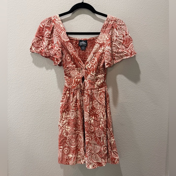 Angie Dresses & Skirts - Angie Made in India Ruched Red & Cream Floral Midi Dress – SZ XS ❤️🌸✨